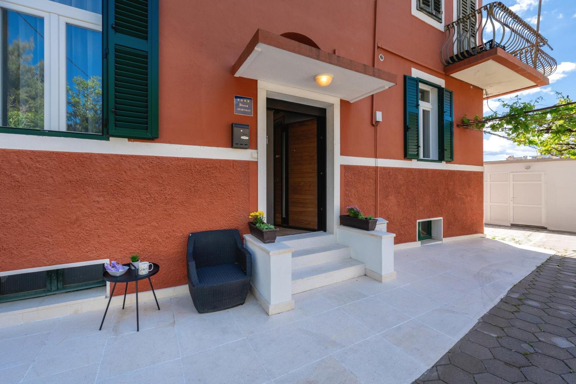 Premium Apartment Alba Rosa スプリト エクステリア 写真