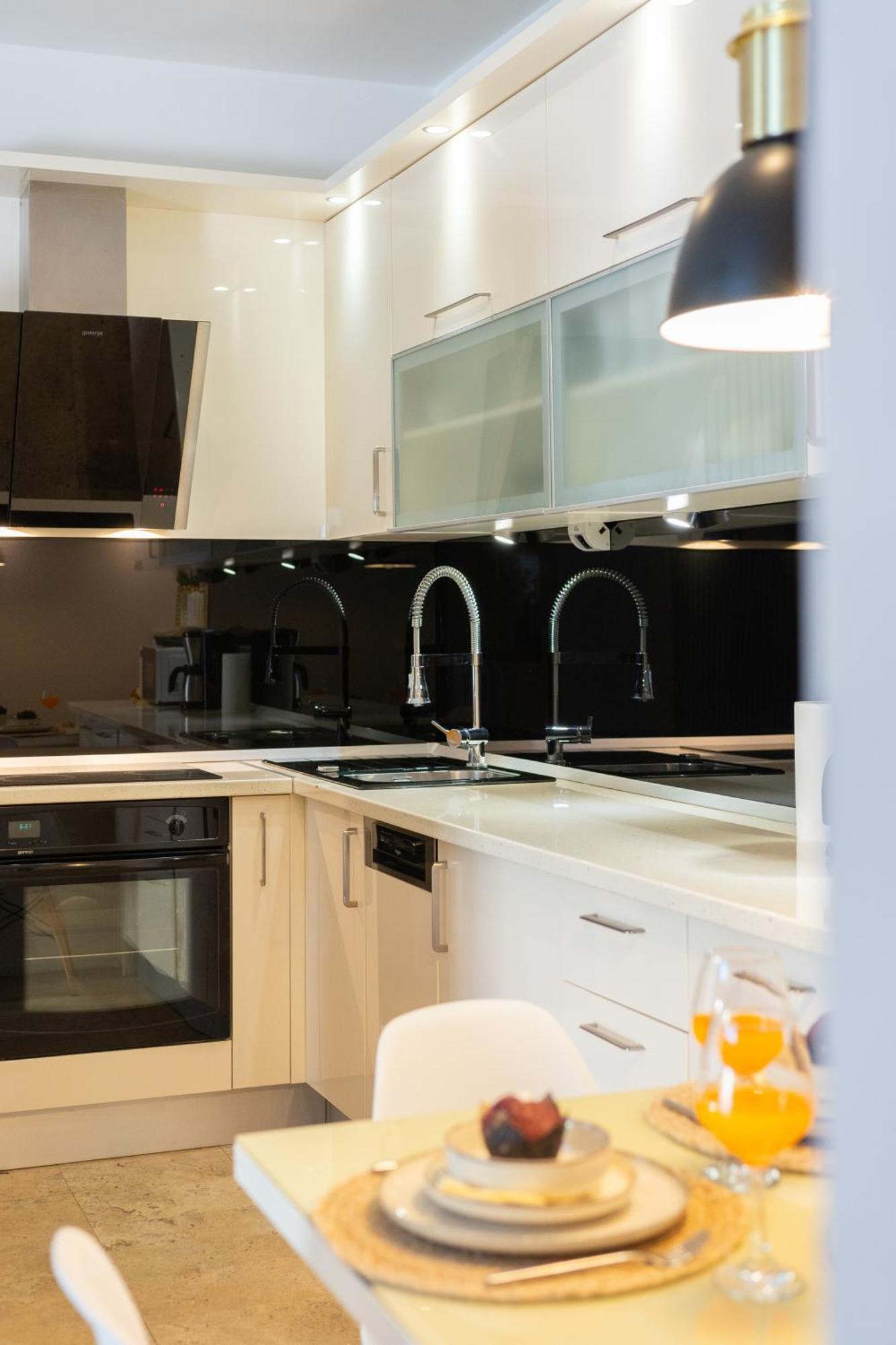 Premium Apartment Alba Rosa スプリト エクステリア 写真