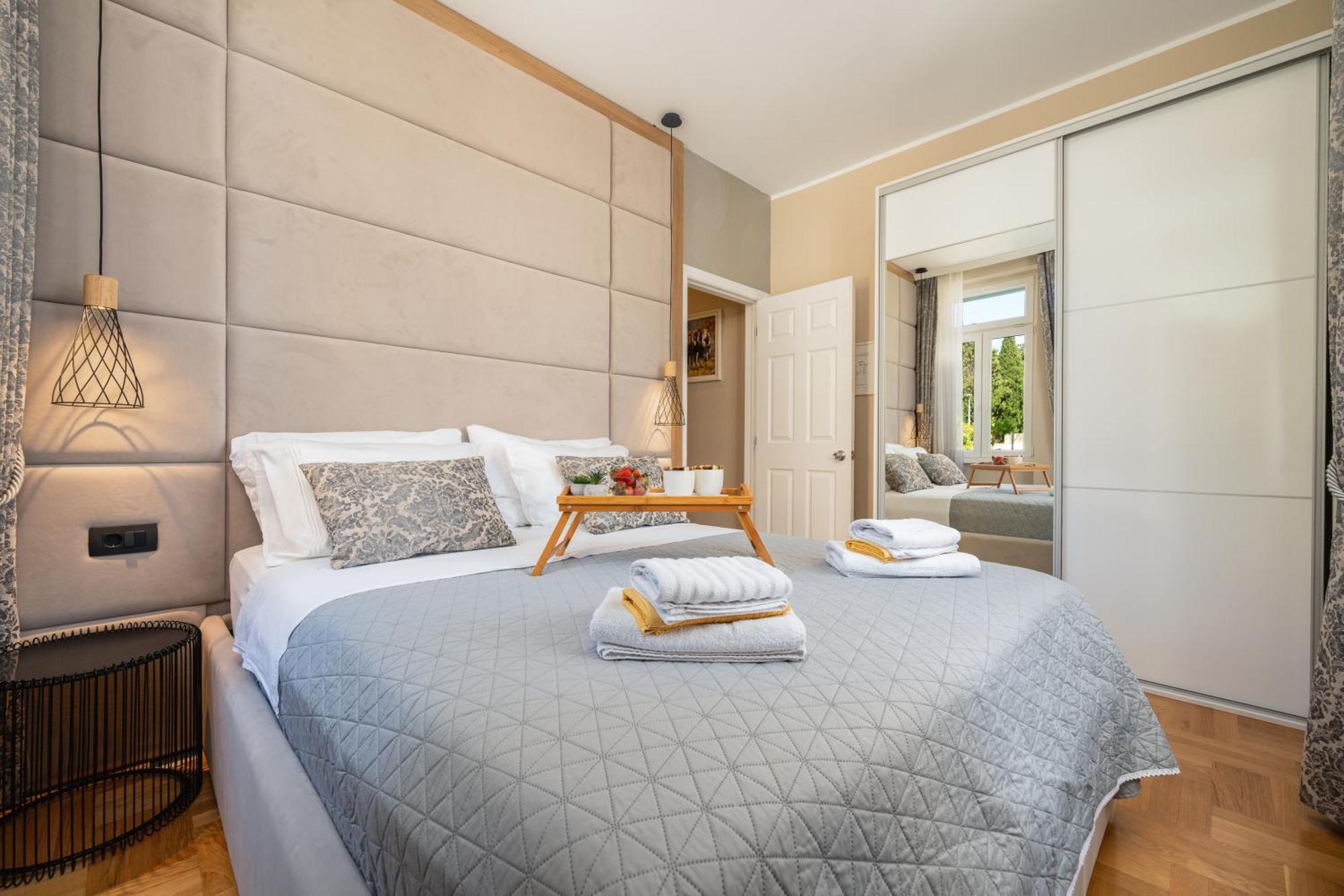 Premium Apartment Alba Rosa スプリト エクステリア 写真