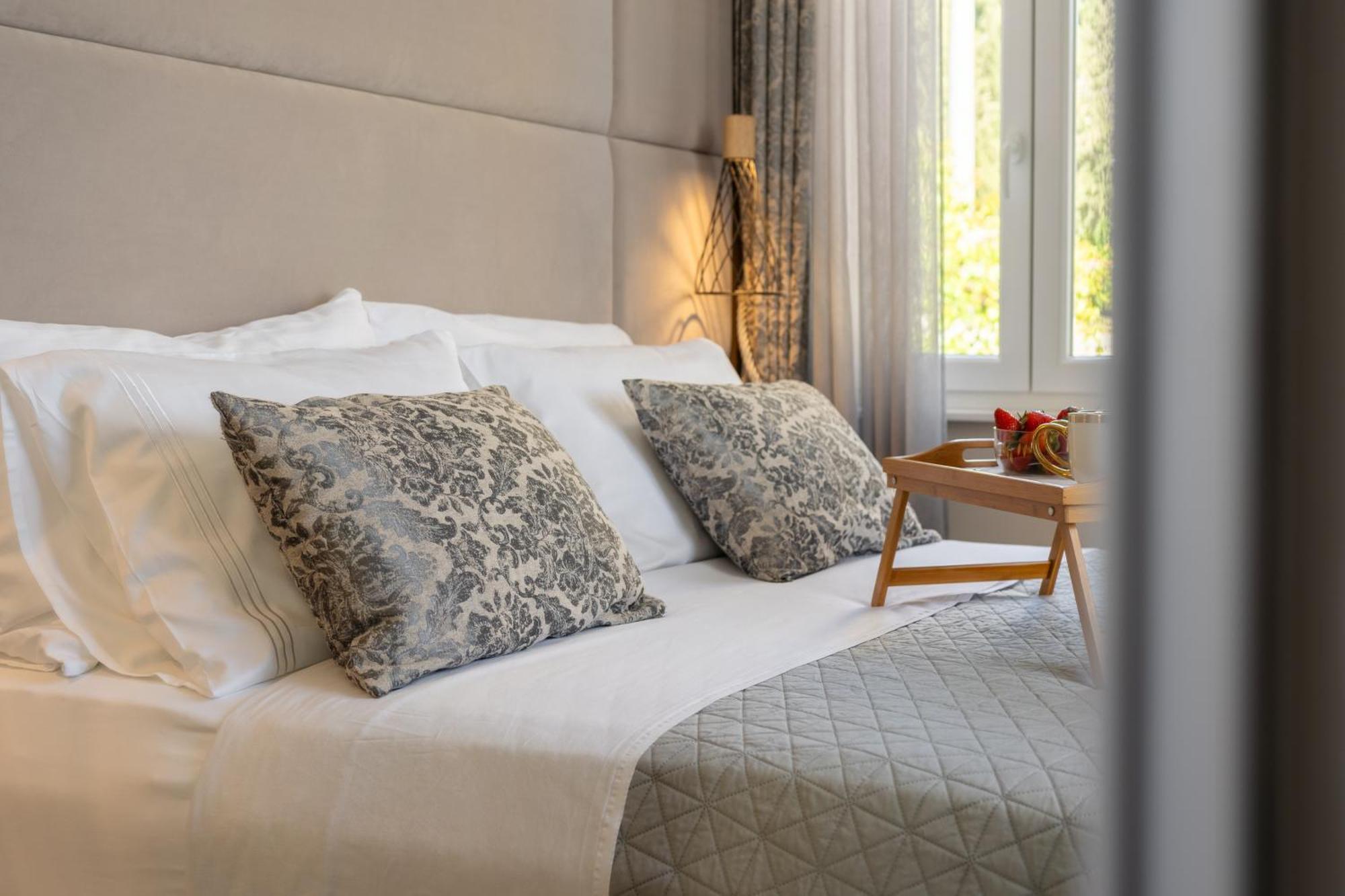 Premium Apartment Alba Rosa スプリト エクステリア 写真